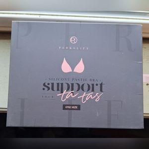 Silicone pasties support bra